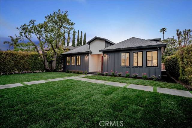 13541 Chandler Boulevard, Sherman Oaks, CA 91401
