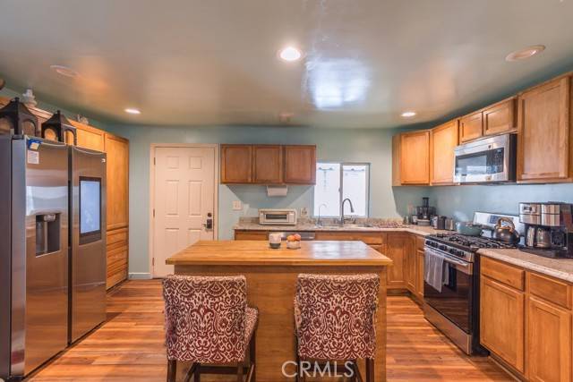 Newhall, CA 91321,23500 The Old #35