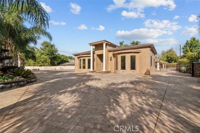 8817 Louise Avenue, Sherwood Forest, CA 91325
