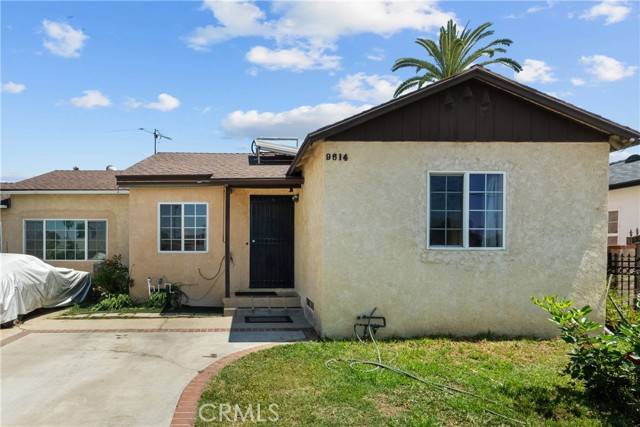 Arleta, CA 91331,9614 Bartee Avenue