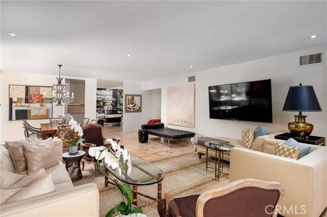 Palm Springs, CA 92264,2424 E Palm Canyon Drive #2D