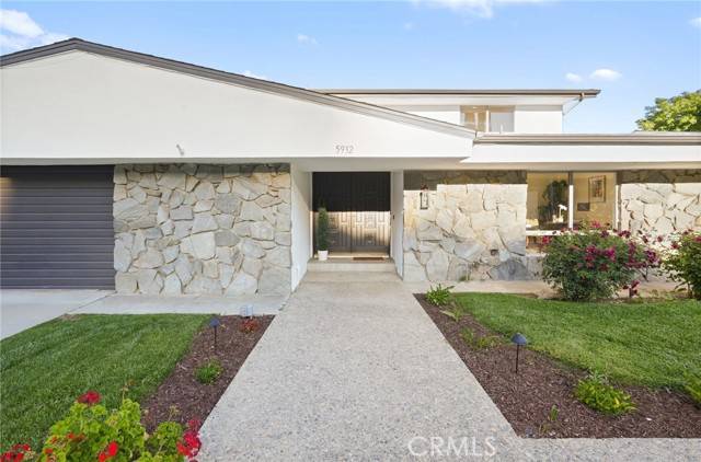 Woodland Hills, CA 91367,5932 Ellenview Avenue