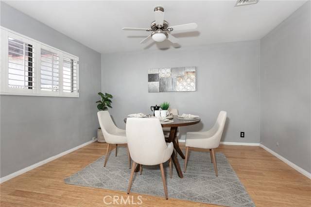 Reseda, CA 91335,18425 Saticoy Street #5