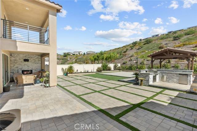 28600 Foothill Way, Saugus, CA 91350