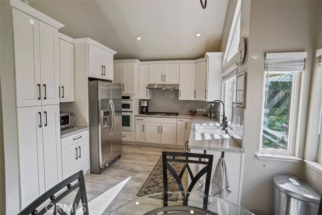 Granada Hills, CA 91344,17463 Doric Street