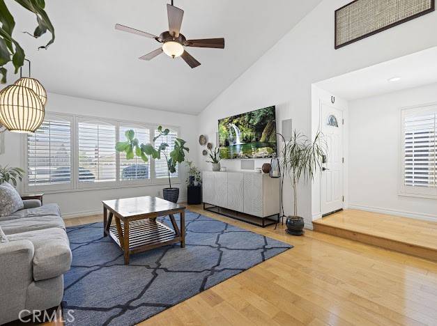 Saugus, CA 91350,27214 Corry Place