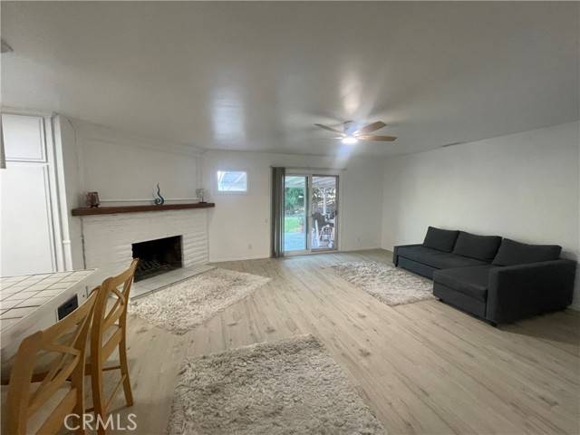 West Hills, CA 91307,24154 Vanowen Street