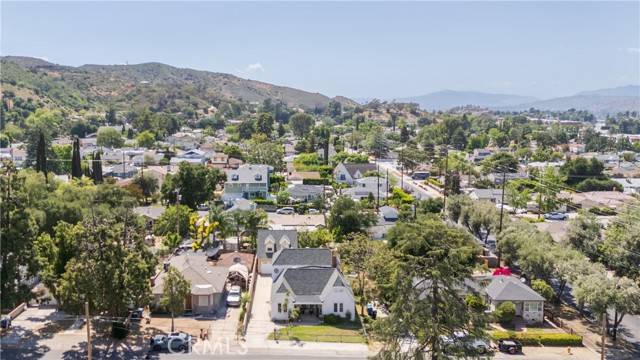 10249 Eldora Avenue, Sunland, CA 91040