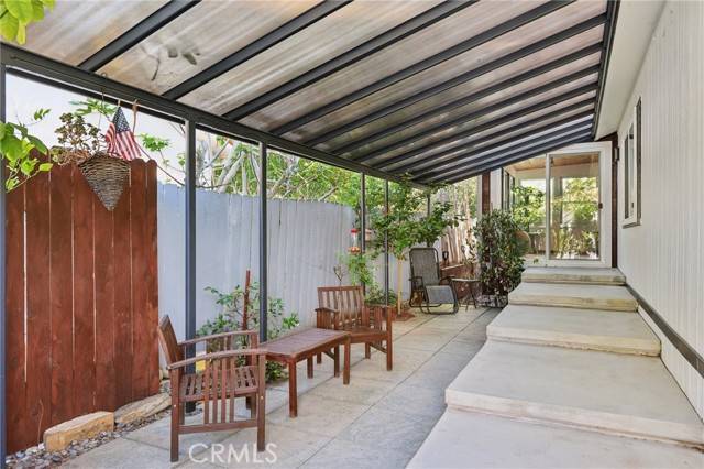 Topanga, CA 90290,1165 Cherokee