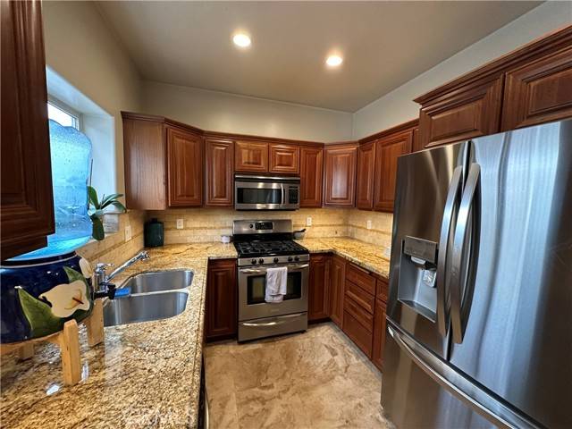 Studio City, CA 91604,10866 Bluffside Drive #2