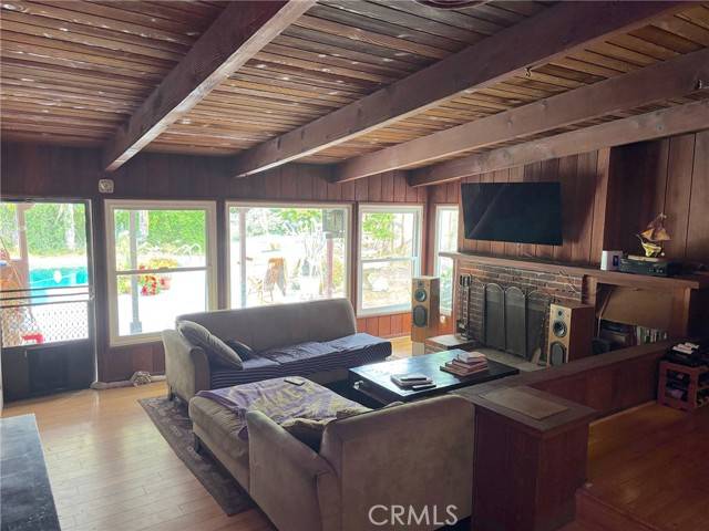 4317 Elmer Avenue, Studio City, CA 91602