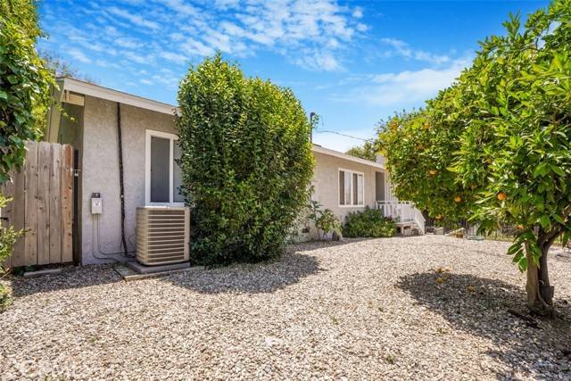 Woodland Hills, CA 91364,22960 Crespi Street