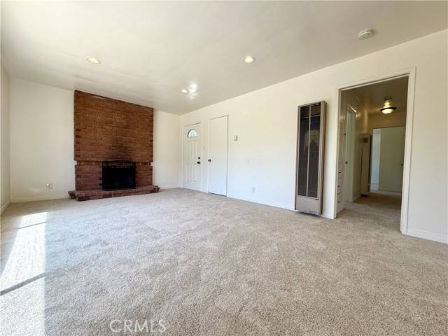 Lancaster, CA 93534,44037 Fern Avenue