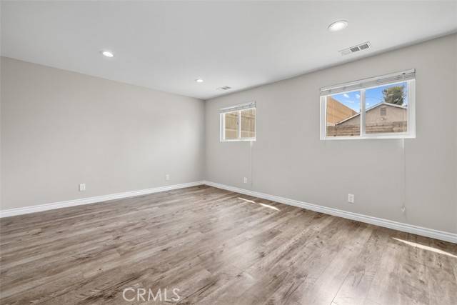 Arleta, CA 91331,13339 Bonanza Street