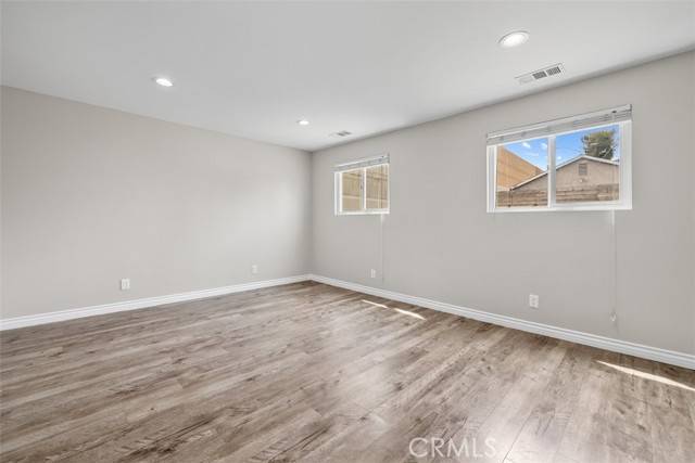 Arleta, CA 91331,13339 Bonanza Street