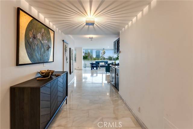 Los Angeles, CA 90024,875 Comstock Avenue #4D