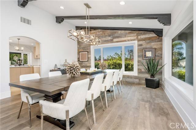 Calabasas, CA 91302,3677 Eddingham Avenue