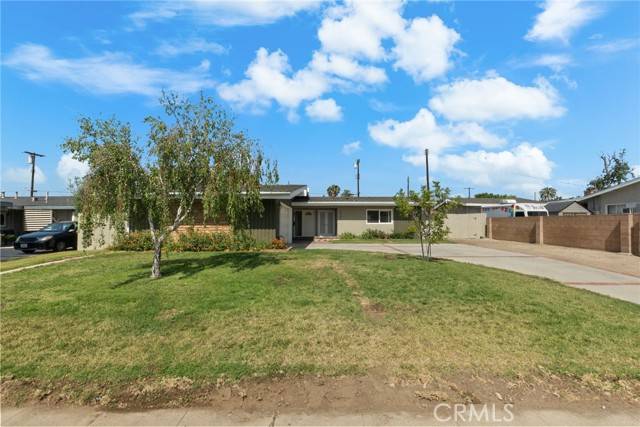 8467 Oso Avenue, Winnetka, CA 91306