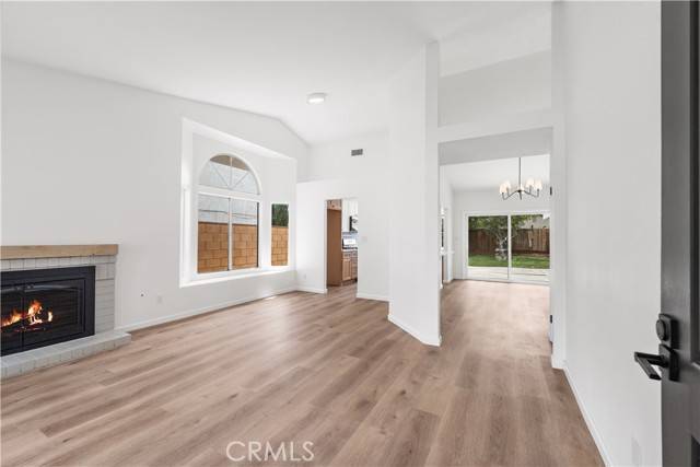 Palmdale, CA 93550,37109 Daisy Street