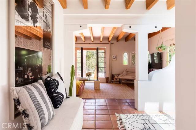 Calabasas, CA 90290,3539 Canon Drive
