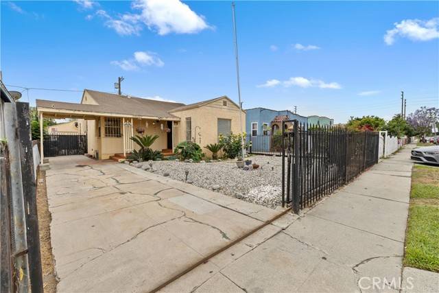 Los Angeles, CA 90002,930 E 89th Street
