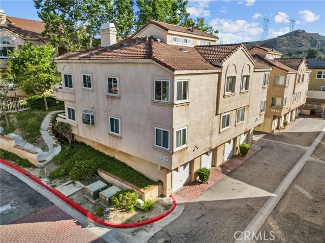 19852 Sandpiper Place #96, Newhall, CA 91321