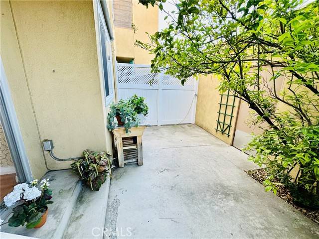 6225 Coldwater Canyon Avenue #117, North Hollywood, CA 91606
