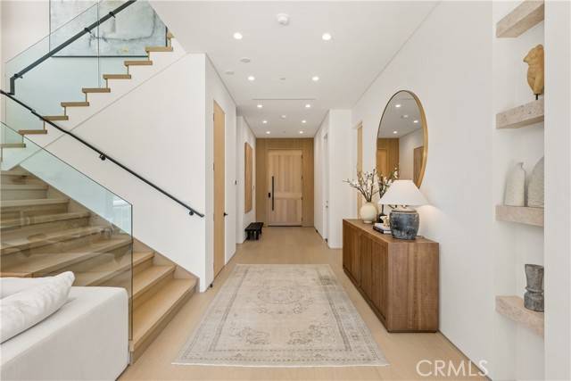 Sherman Oaks, CA 91423,13536 Morrison Street