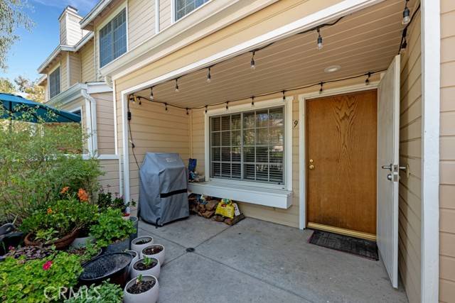 7038 De Celis Place #9, Van Nuys, CA 91406