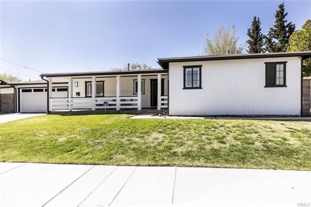 1222 W Kettering Street, Lancaster, CA 93534