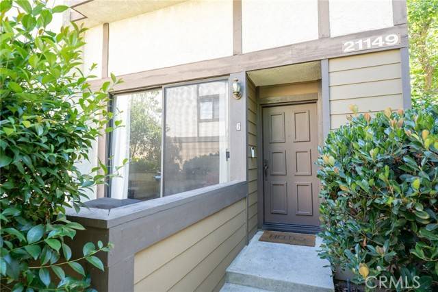21149 Lassen Street #6, Chatsworth, CA 91311
