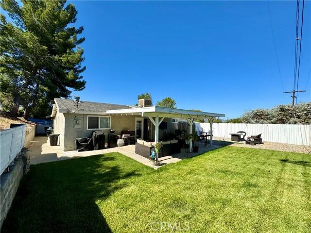 Canyon Country, CA 91351,18767 Bainbury Street