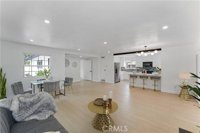Granada Hills, CA 91344,17121 Simonds Street