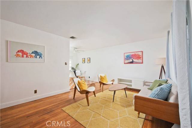 Encino, CA 91316,17330 Califa Street