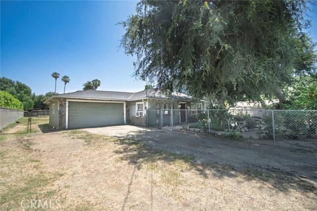 Northridge, CA 91325,8512 Newcastle Avenue