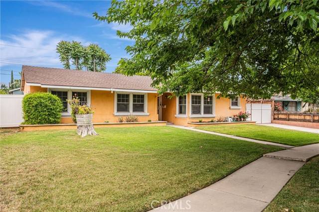 20129 Halsted Street, Chatsworth, CA 91311