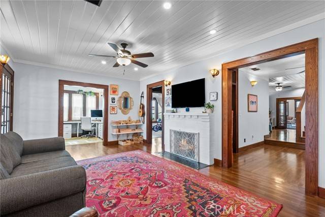 1719 Monte Vista Street, Pasadena, CA 91106