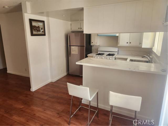 Sherman Oaks, CA 91423,14301 Addison Street #C