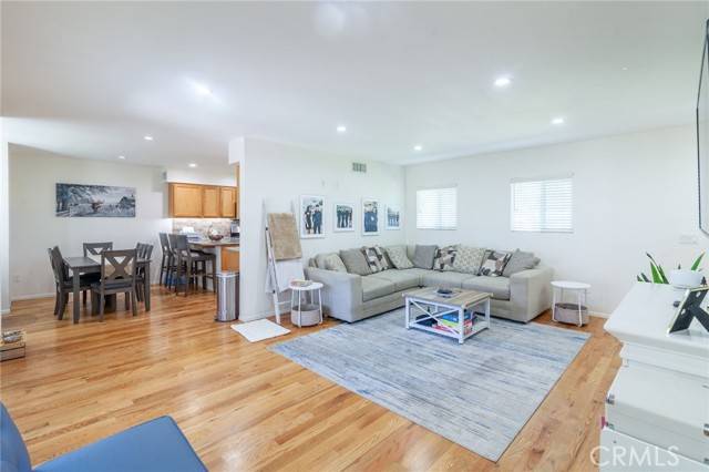 10838 Burnet Avenue, Mission Hills (san Fernando), CA 91345