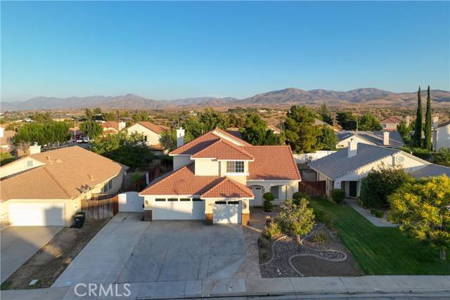 2892 Chuckwagon Road, Palmdale, CA 93550