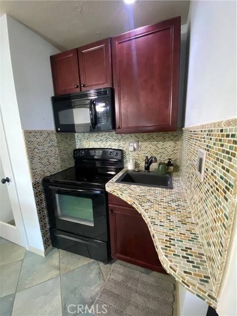 631 Benson Way #A, Thousand Oaks, CA 91360