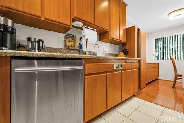 Encino, CA 91316,5400 Lindley Avenue #117