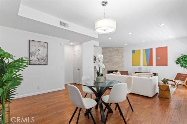 5324 N Kester Ave 12, Sherman Oaks, CA 91411