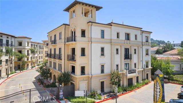 Calabasas, CA 91302,23500 Park Sorrento #H32