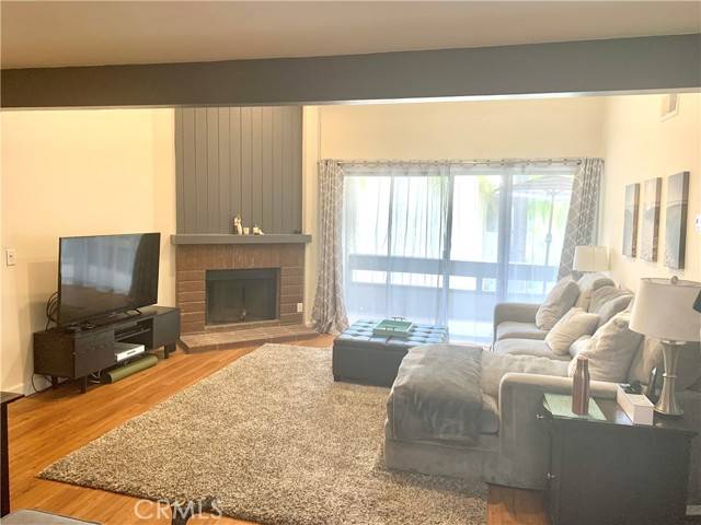 5800 Owensmouth Avenue #77, Woodland Hills, CA 91367