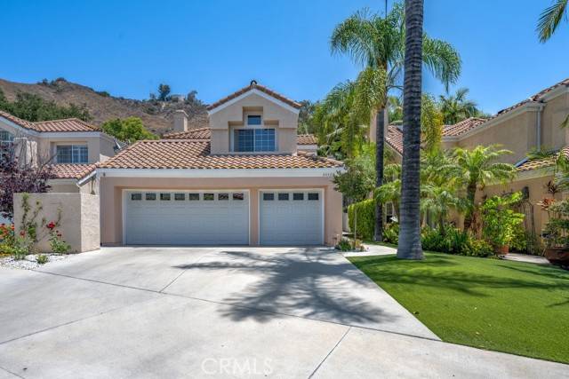 24523 Via Esquina, Calabasas, CA 91302