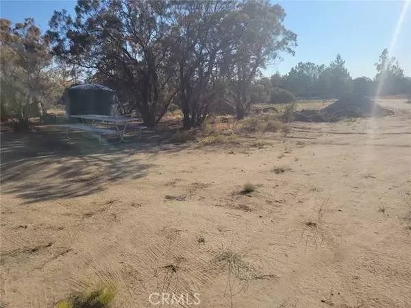 Anza, CA 92539,0 Cave Rock