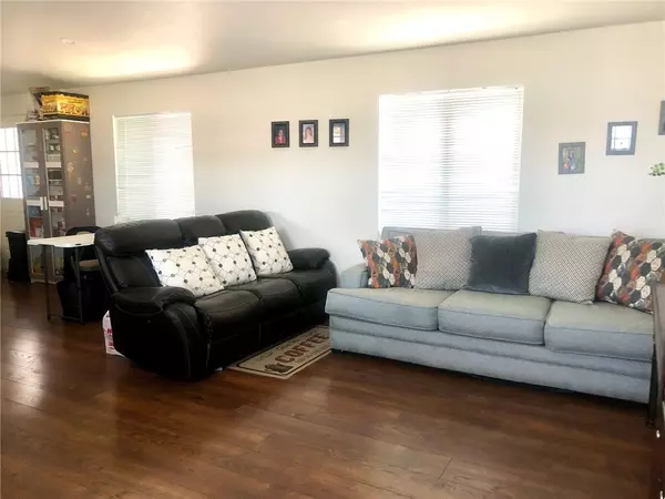 Vista, CA 92083,245 W Bobier Drive #34