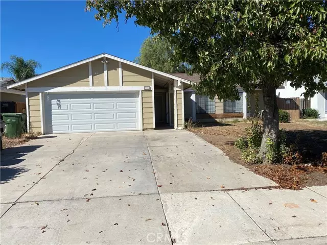 29885 Killington Drive, Menifee, CA 92586