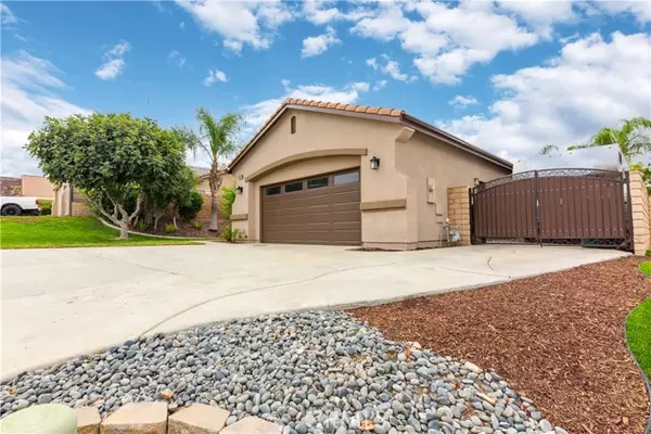 Menifee, CA 92585,28447 Chaucer Road